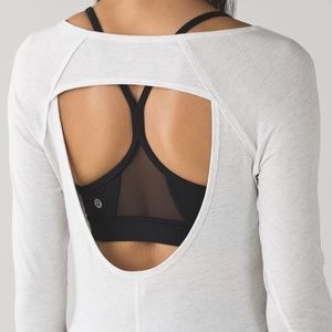 EUC lululemon Physically Fit long sleeve tee in heathered white